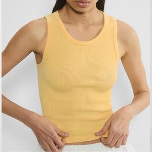 Aritzia Sunday Best Rib Seamless Crew Tank